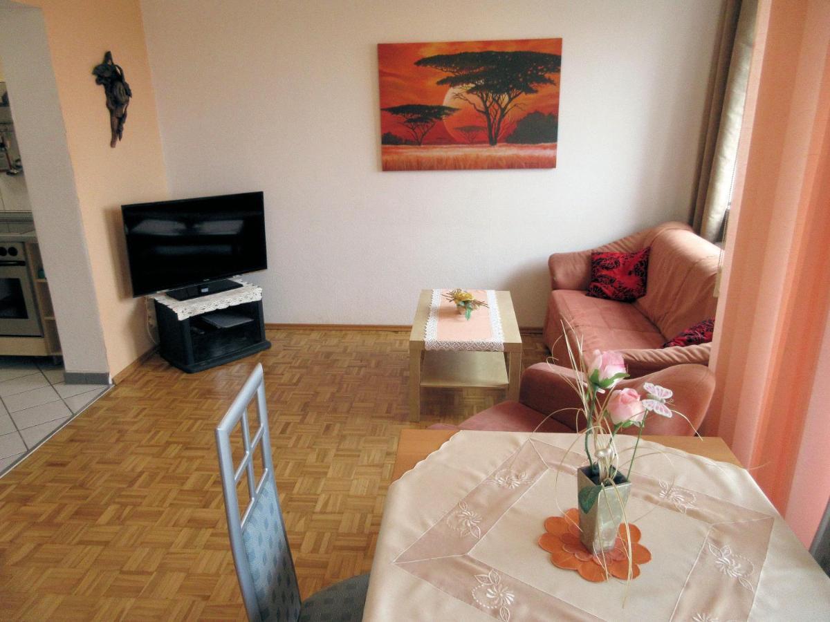 Private Apartment Near Fair Ground ハノーファー エクステリア 写真