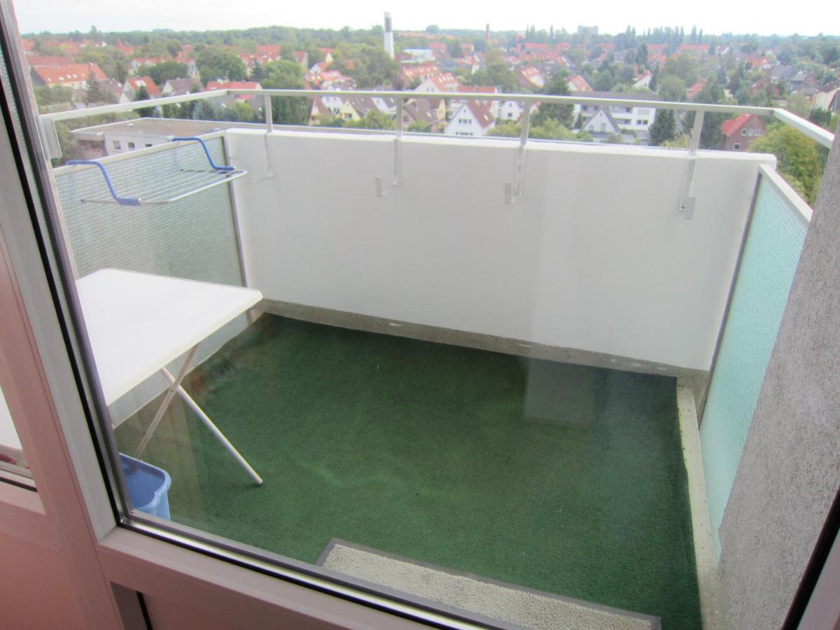 Private Apartment Near Fair Ground ハノーファー エクステリア 写真